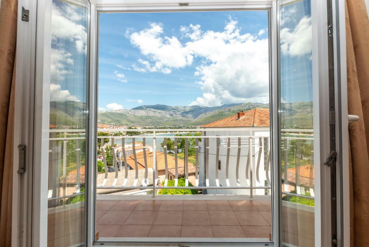 Rooms Epetium Stobreč Exterior foto